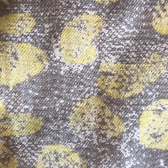 J. McLaughlin Lexie gray and yellow slim comfort jeans NWOT Sz 10 - Picture 6 of 9